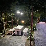 Santa Chiara - Vista Con Piscina *