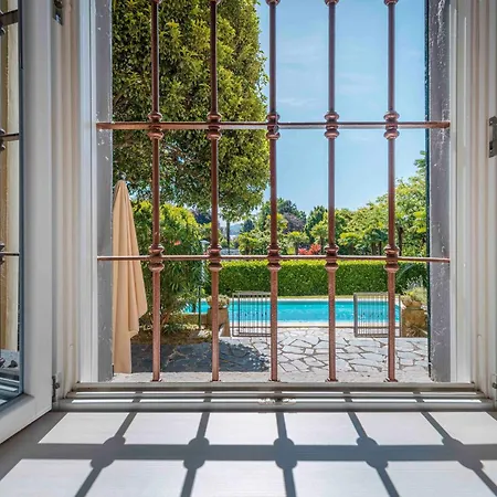 Apartman Santa Chiara - Vista Con Piscina Lesa